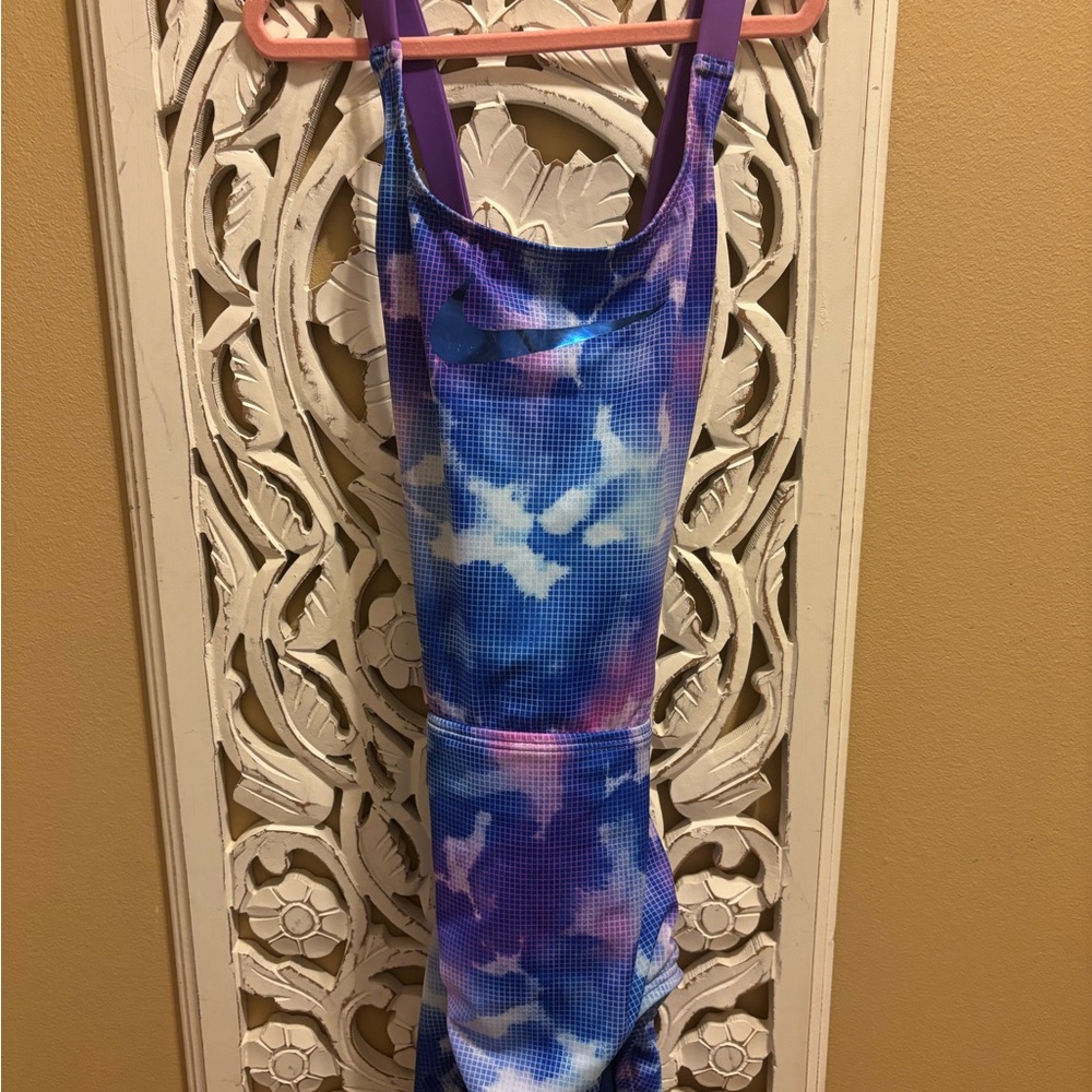 Girls Nike swim ware
